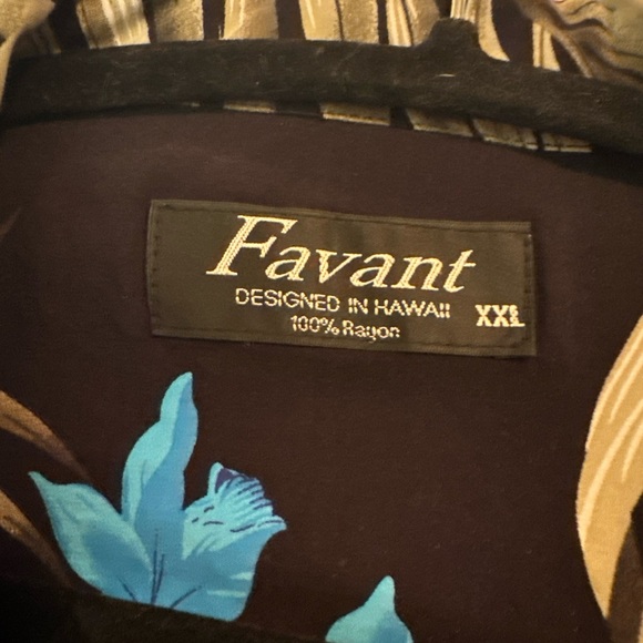 Favant Men's Tropical Black and Blue Floral Shirt - Picture 6 of 11